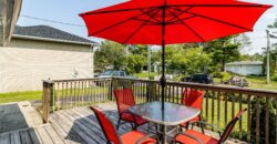 Cozy Home Steps From Wasaga Beach
