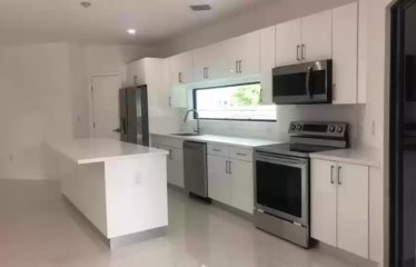 The Beauty Of Miami In a 4 Bed 4 Bath