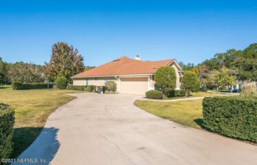 Well Maintained 4 Bedroom On Bent Creek Golf Course