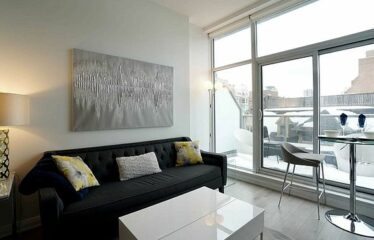 Luxurious 1 Bedroom In The Heart of Yorkville