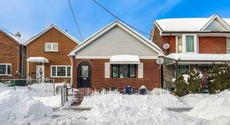 Gorgeous Detached Family Home In Great Toronto Location